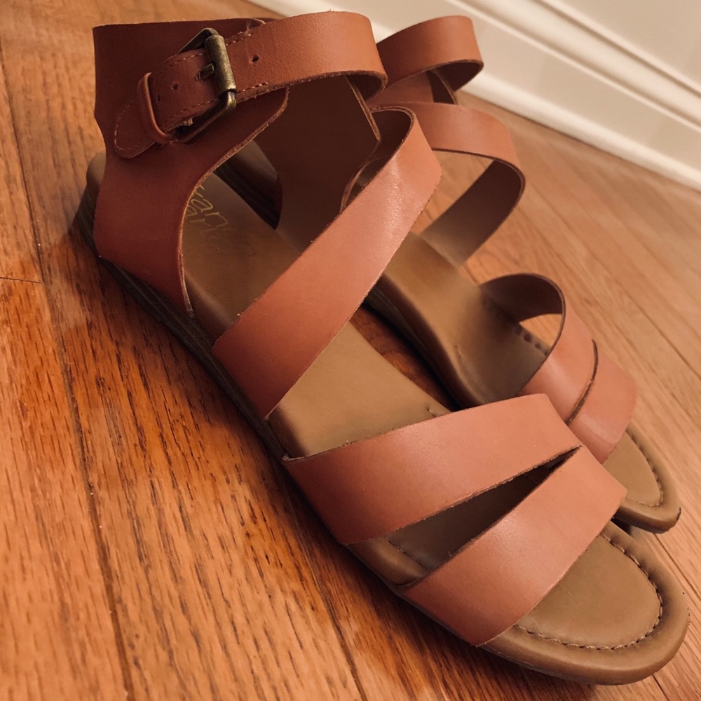 Franco Sarto Sandals Size 8